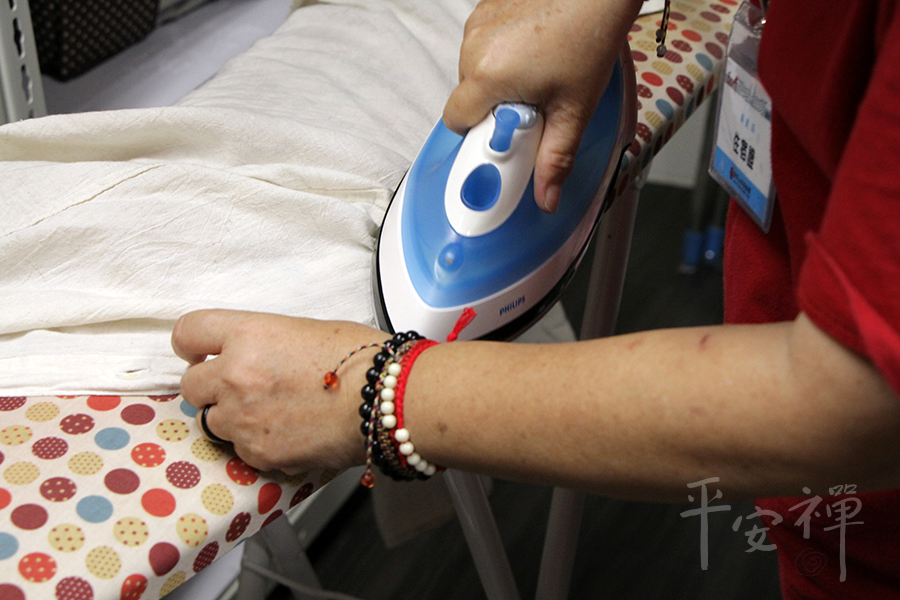 靈鷲山,心道法師,幫師父省錢,燙衣服,禪修,觀音,斷食