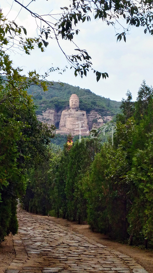 山西有佛教聖地、文殊菩薩的道場&mdash;&mdash;五台山,蒙山大佛古稱晉陽西山大佛,