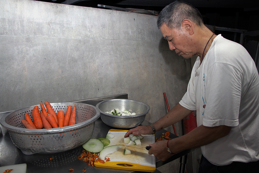 做志工,斷食榨汁組,天地菁華蔬菜汁,斷食禪修,黃金人生