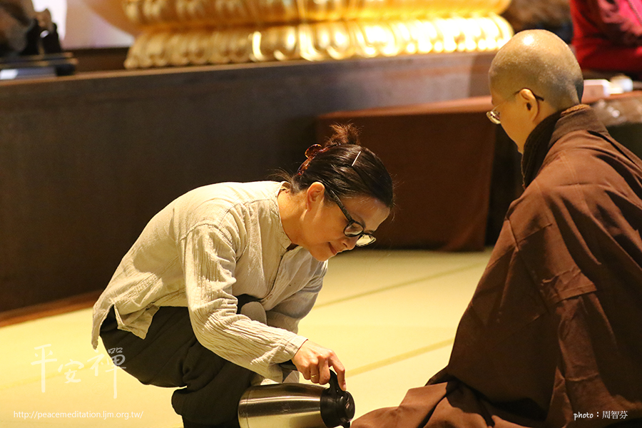 把禪做好以後,一定可以管理自己、轉換自己,轉掉這些習氣,成為自己的主人,就是需要精進地禪修。