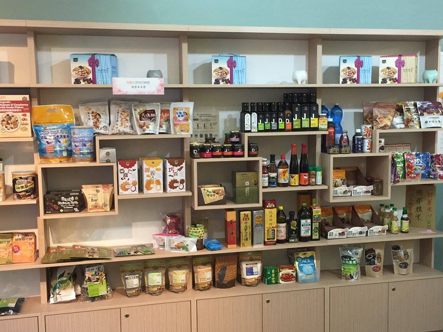 米丸子健康廚房,五行五色護五臟,吳思慰,心道法師,靈鷲山,觀世音菩薩,土地環境,