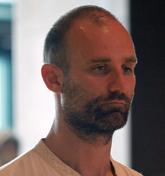 禪修,平安禪,奧地利,斷食,坐禪,行禪,禁語,行禪，全然專注在動作的當下，而非思緒散漫,心道法師,靈鷲山