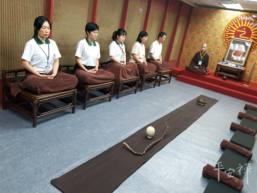 平安禪,靈鷲山,水陸法會,禪坐,禪壇,心回家,心道法師,坐禪的力量,手機