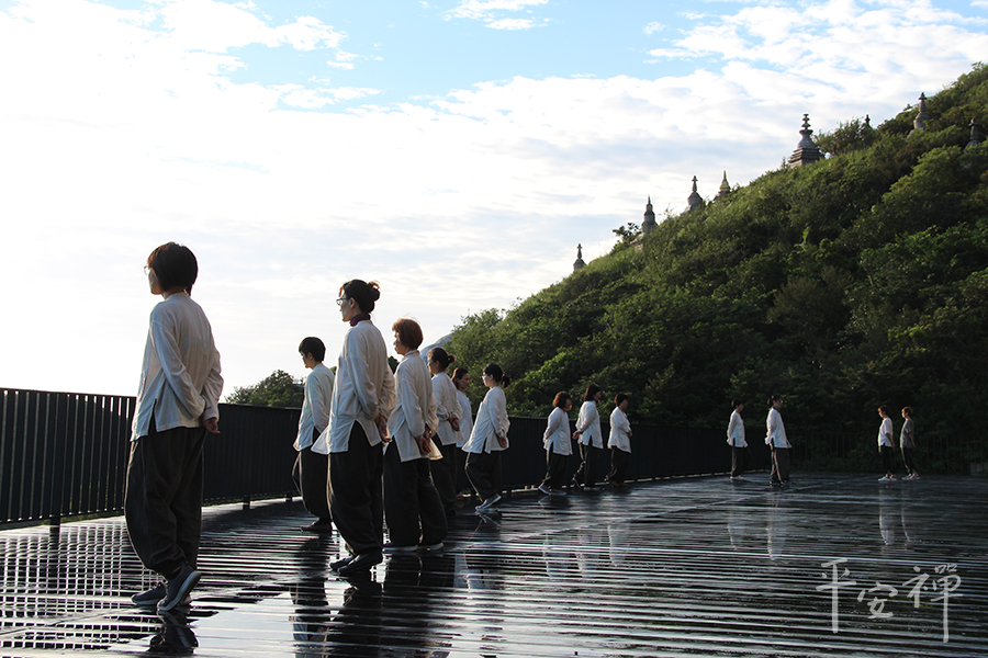 平安禪,心道法師,靈鷲山,禪坐,禪修,斷食,瑜珈,紫竹林精舍,千佛山,菩薩戒,