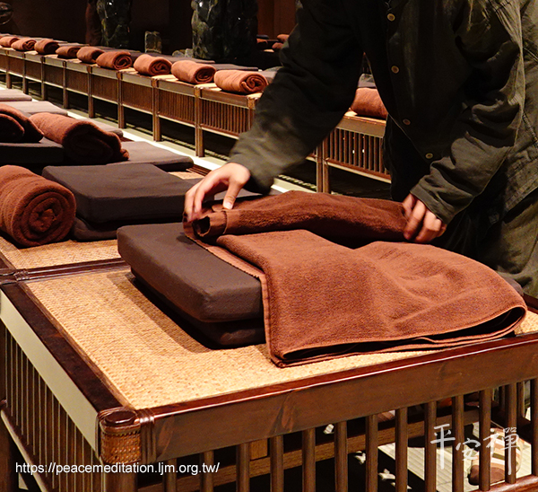 靈鷲山,心道法師,水阿嬤,法工,皈依,禪堂,護關,宗教,種福田