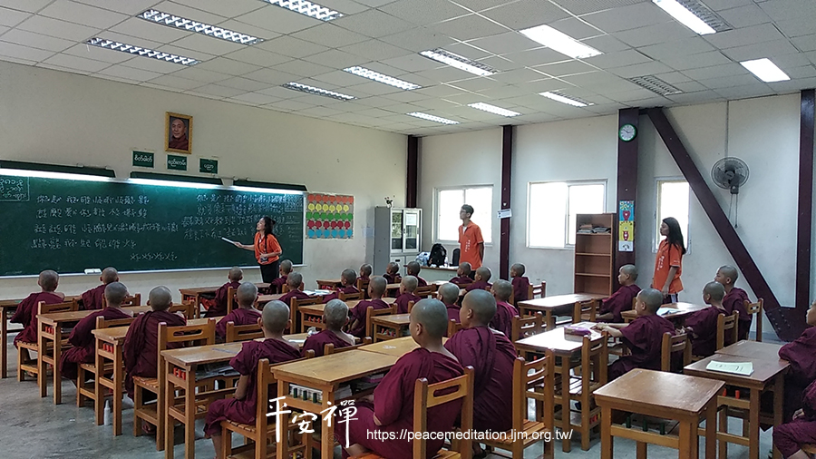 莊寶鑫,緬甸,國際志工,比丘,華僑,仰光,巴利文,短期出家,心道法師,弄曼學院,小沙彌