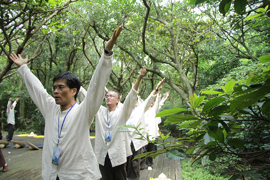 靈鷲山,坐禪,行禪,合掌禮佛,觀海台,教育領導生活禪,